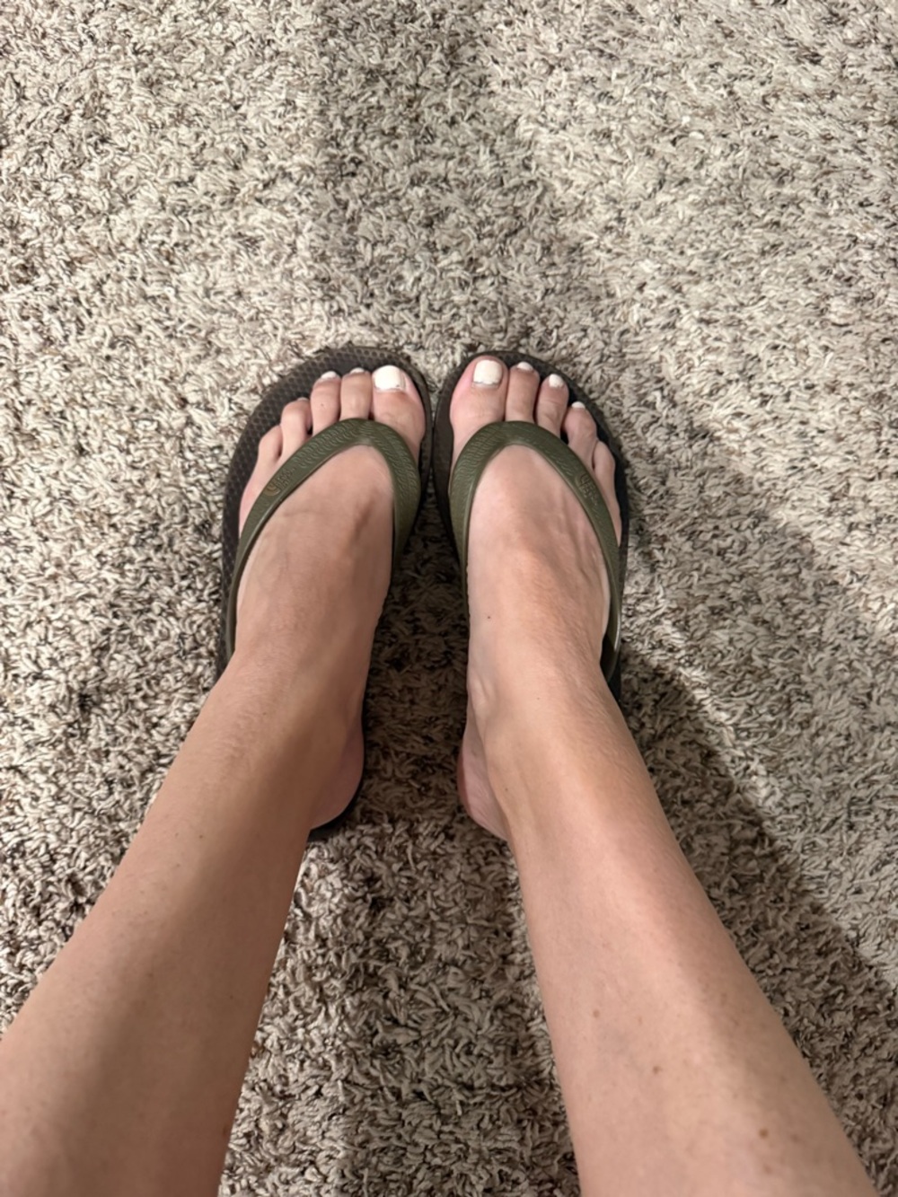 Well worn The North Face Olive Strapped Brown Footbed Flip Flops - Picture 7 of 7